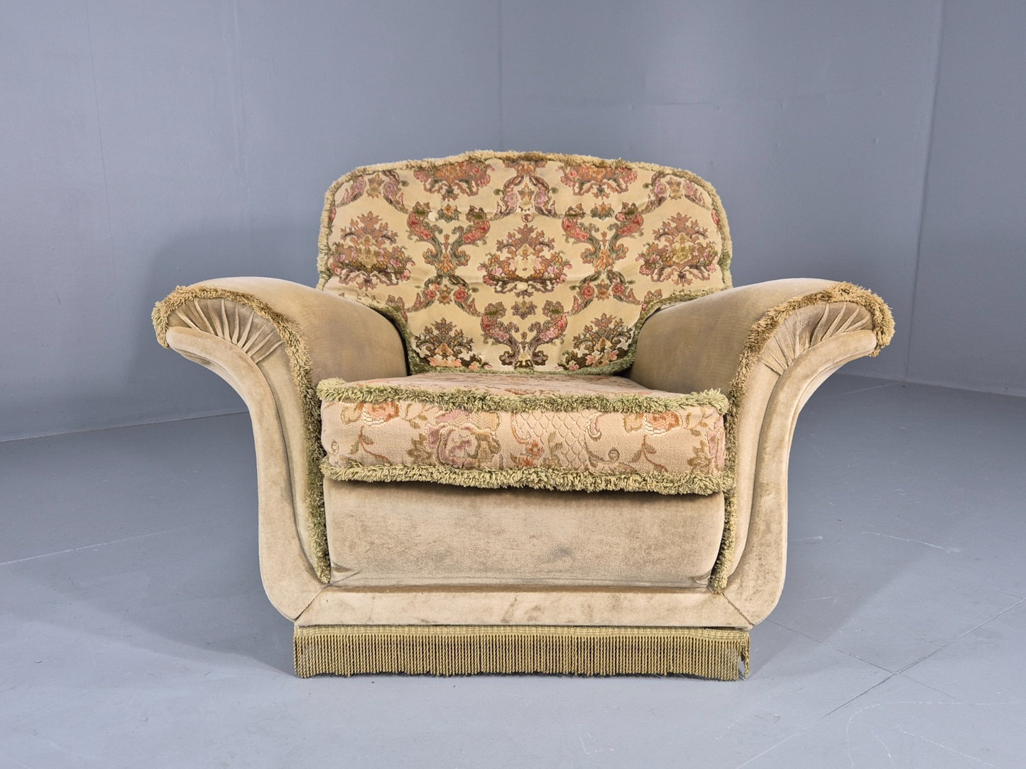 Vintage 1960s Luxury Lounge Chair Green Velour Floral Seat Retro  EB11779 MNOR2