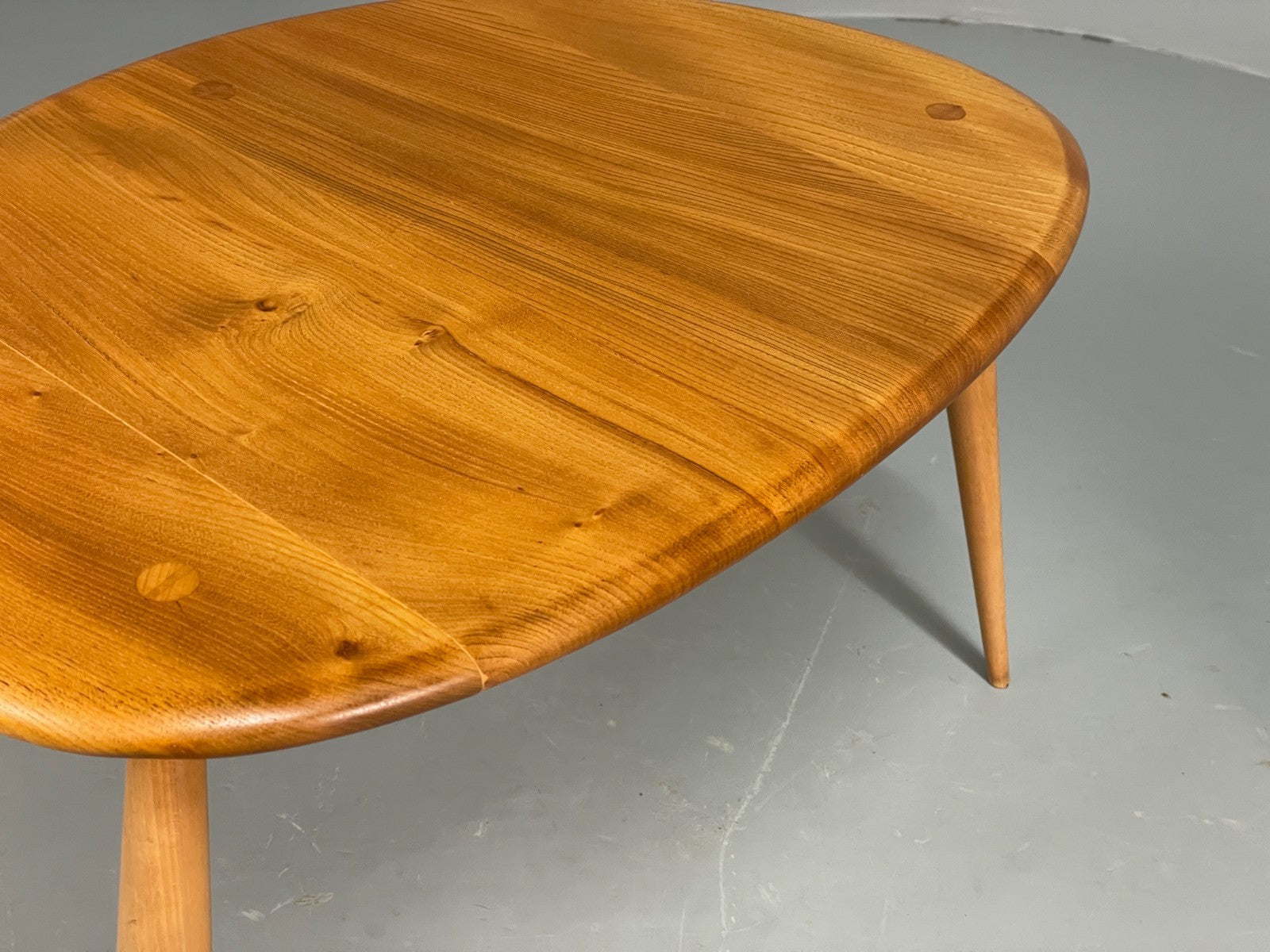 Ercol Pebble Nesting Tables Blonde Elm 1960s Mid Century Side Table EB11689 MWOO14