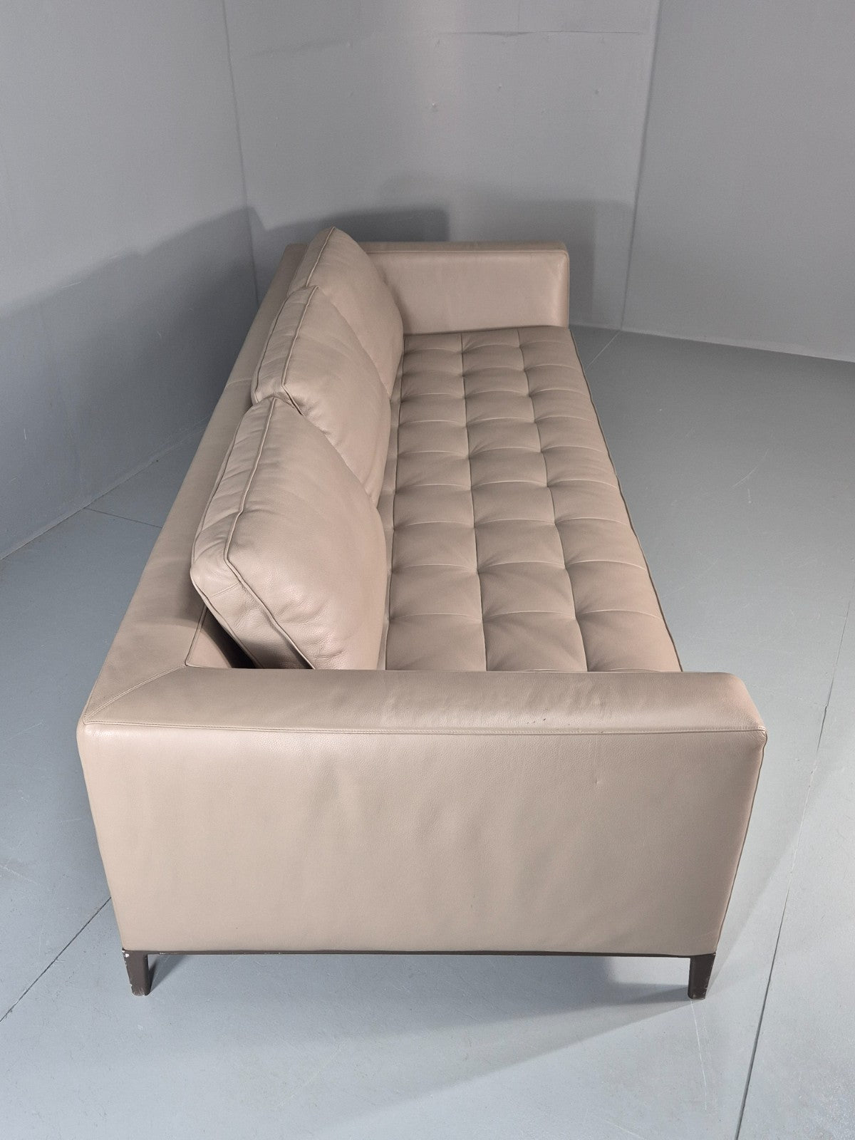 Maxalto Four Seater Sofa Grey Leather Italian Quality Lucrezia EB11269 M4SS16