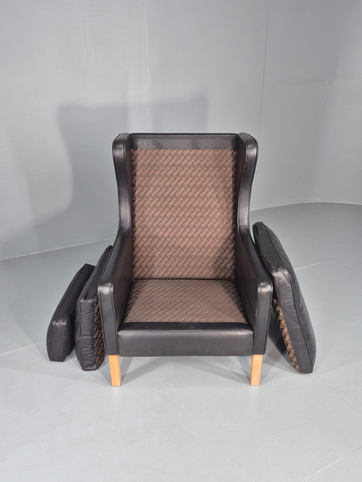 Vintage Stouby Wingback Lounge Chair Black Leather 1980s Retro EB11409 MNOR7