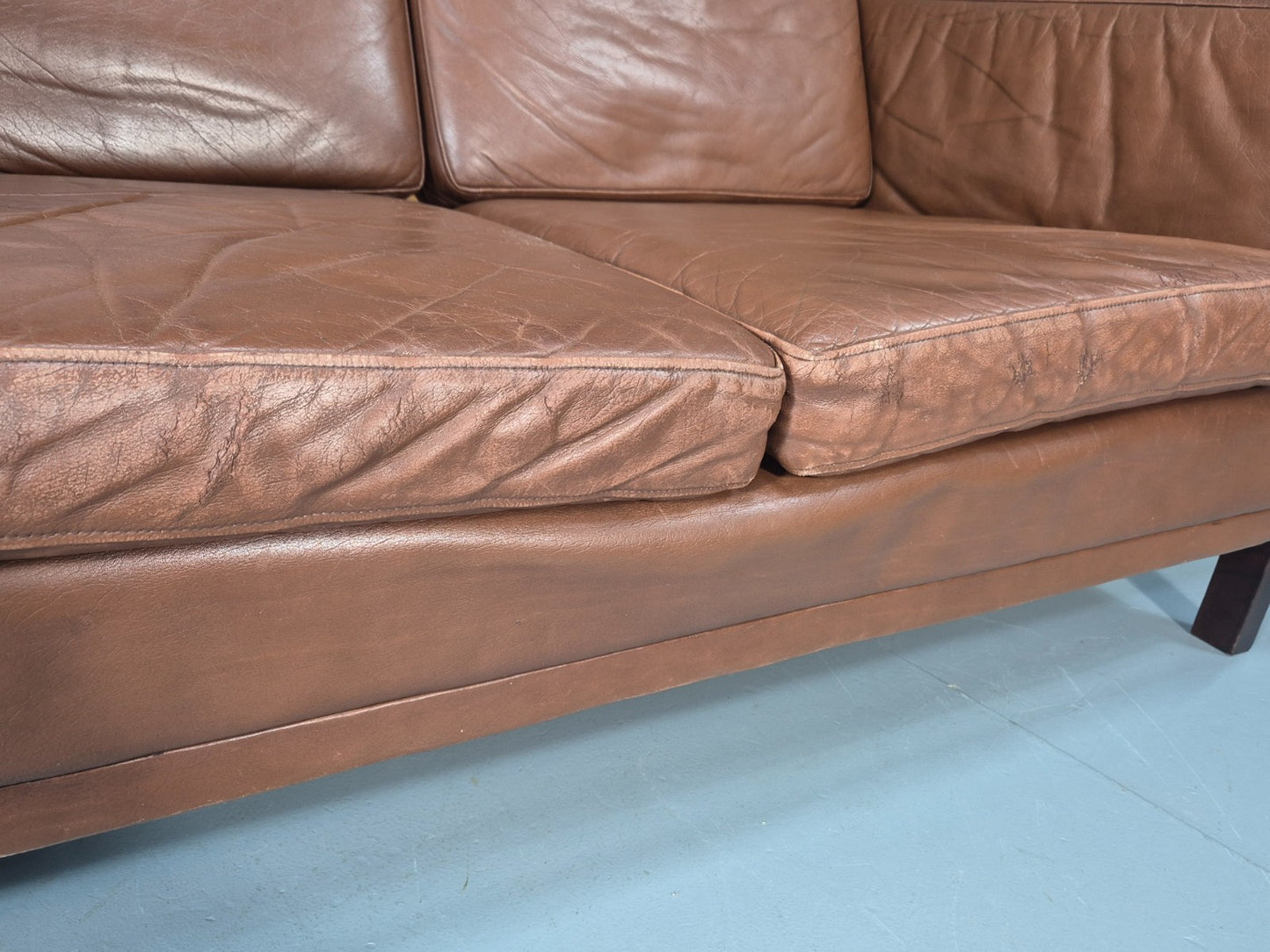 Mid Century Two Seater Leather Sofa Danish 1970s Retro Vintage EB10923 M2SS2