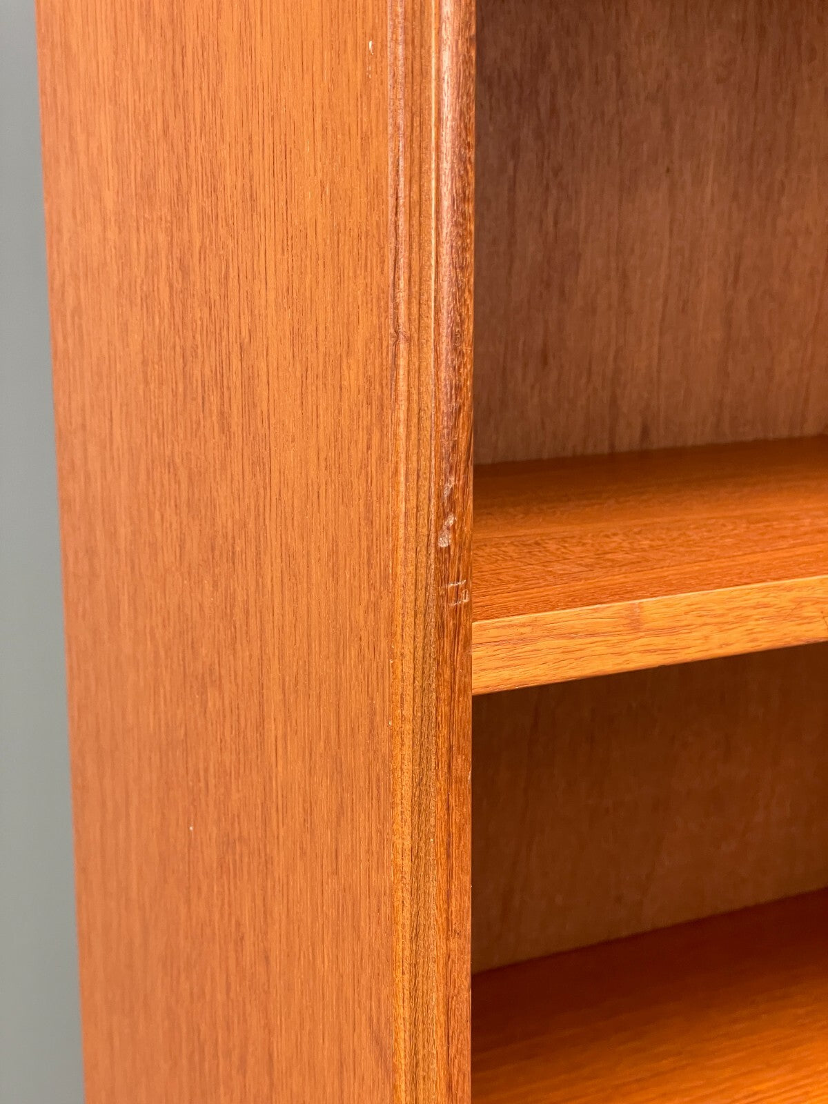 Vintage G-Plan Teak Tall Bookcase Adjustable Retro Shelving Storage EB9422 MWOO - UKDK FURNITURE