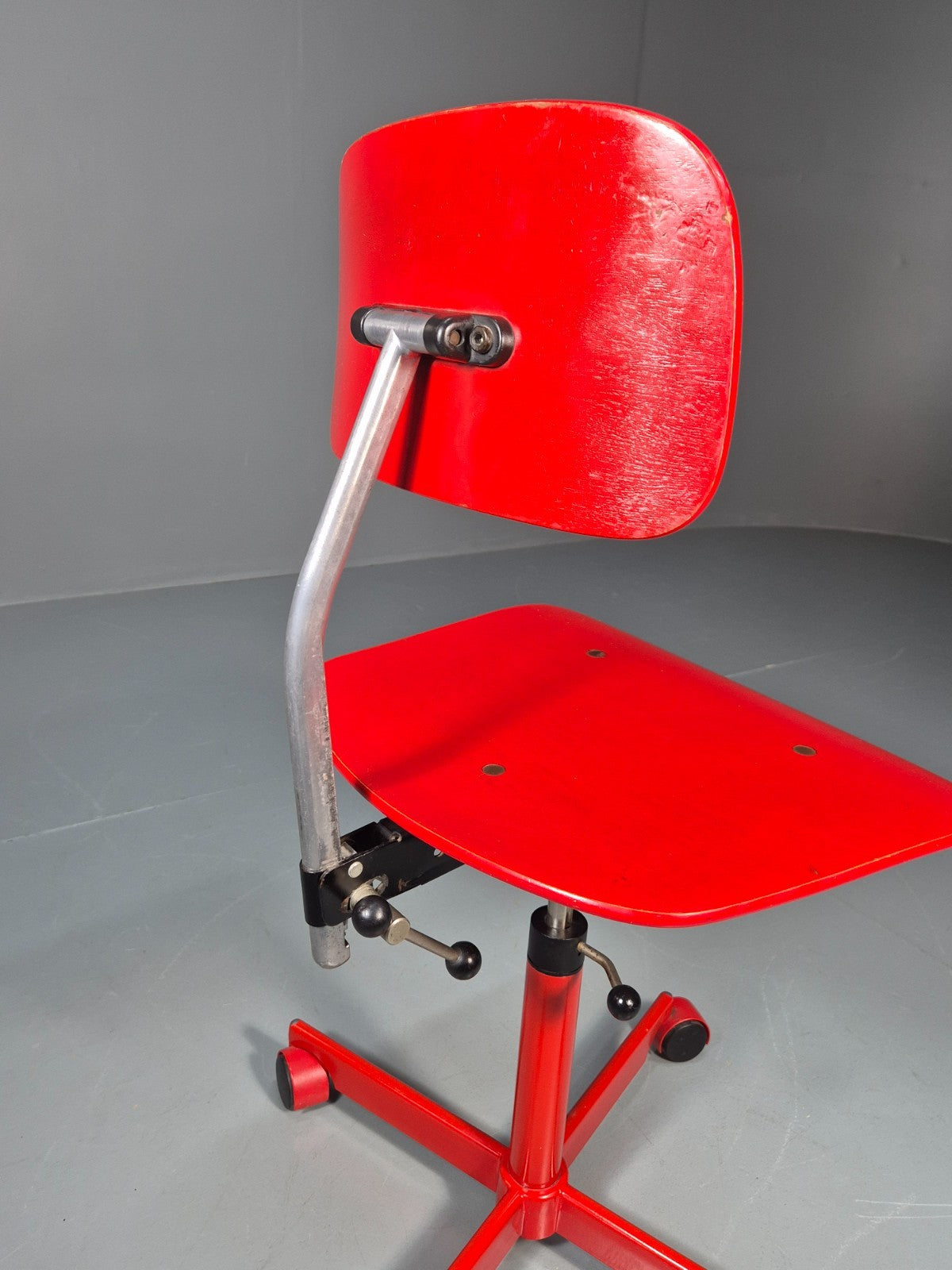 1960s Kevi Task Desk Chair Jorgen Rasmussen MCM Danish Retro Red EB10814 MSWI4