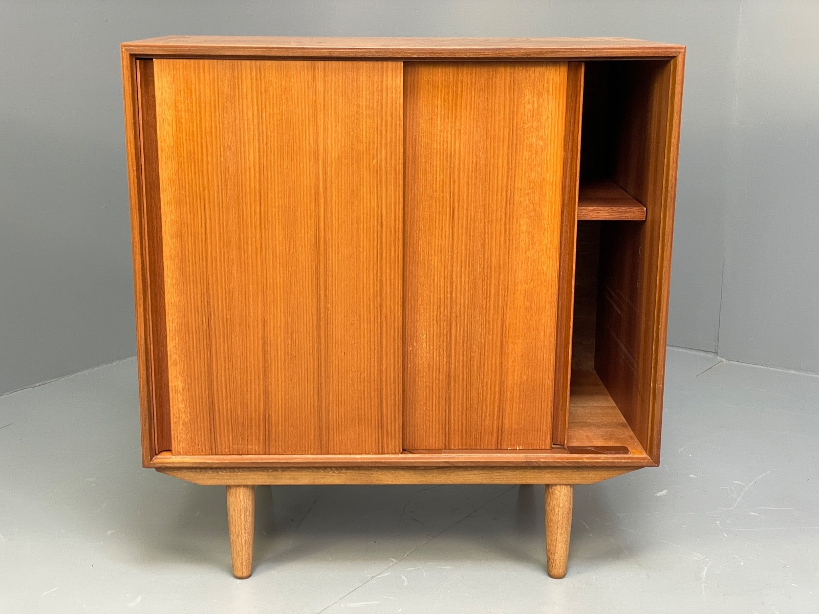 Vintage G Plan Form 5 Teak Cabinet Sliding Doors Retro Storage EB10003 MWOO - UKDK FURNITURE