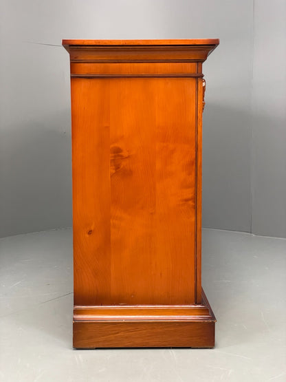 Vintage Regency Style Sideboard 1960s Cherry Wood Shelving Brass EB11505 MWOO23