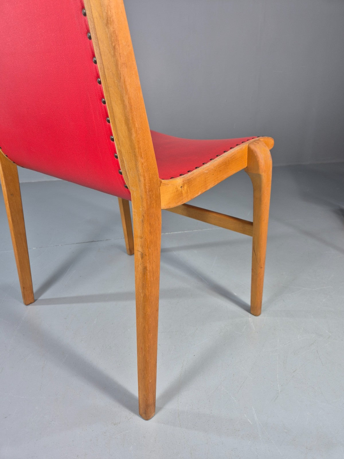 4 Stacking Lounge Chairs 1950s Swedish Red Beech Mid Century Retro EB11102 MDIN12