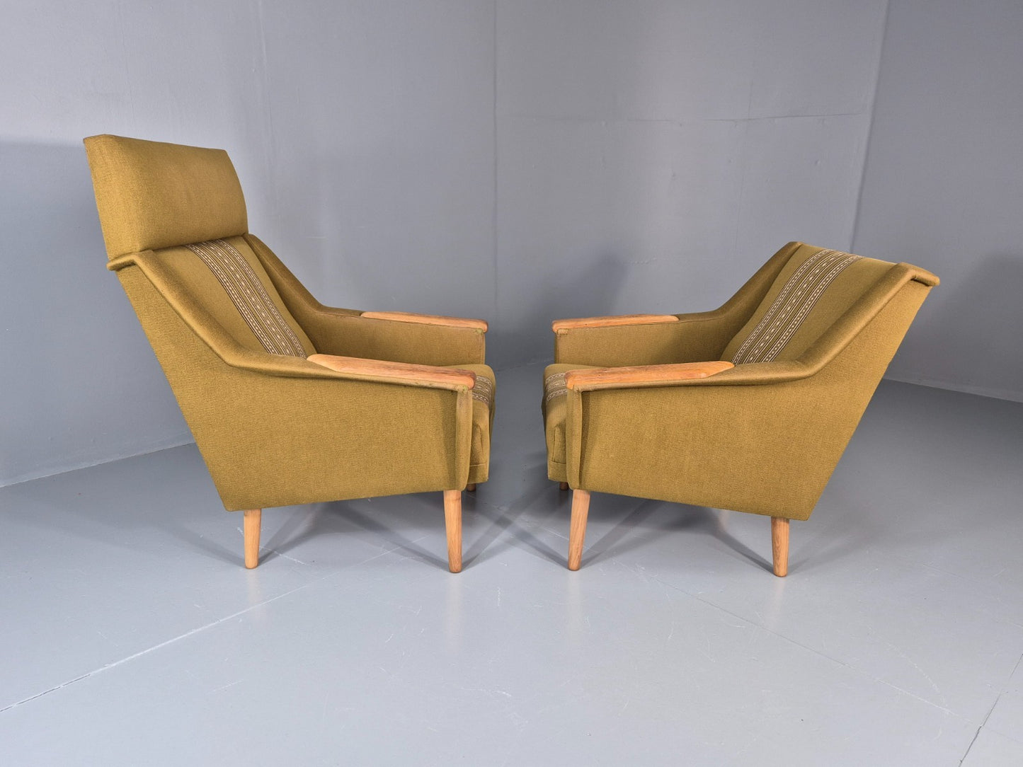 2 1970s Danish Lounge Chairs Green Wool Oak Details Retro Quality EB11408 MNOR14