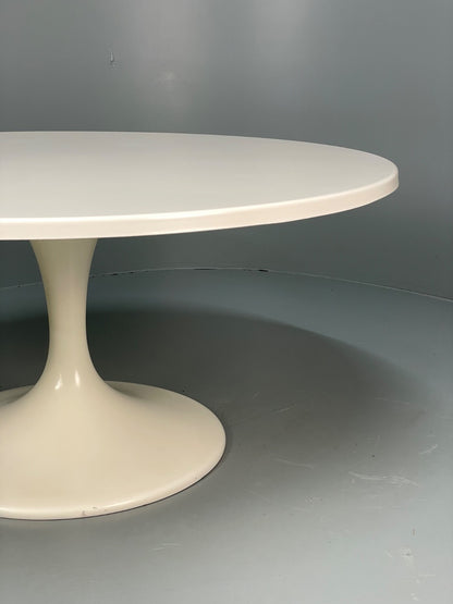 Vintage Round Coffee Table White Fibreglass 1970s Tulip Style EB11237 MWOO10