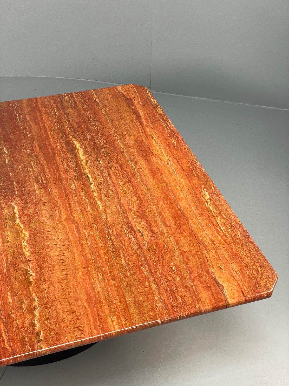 B&B Italia Coffee Table Afra & Tobia Scarpa Post Modern 1970s EB11048 MWOO7