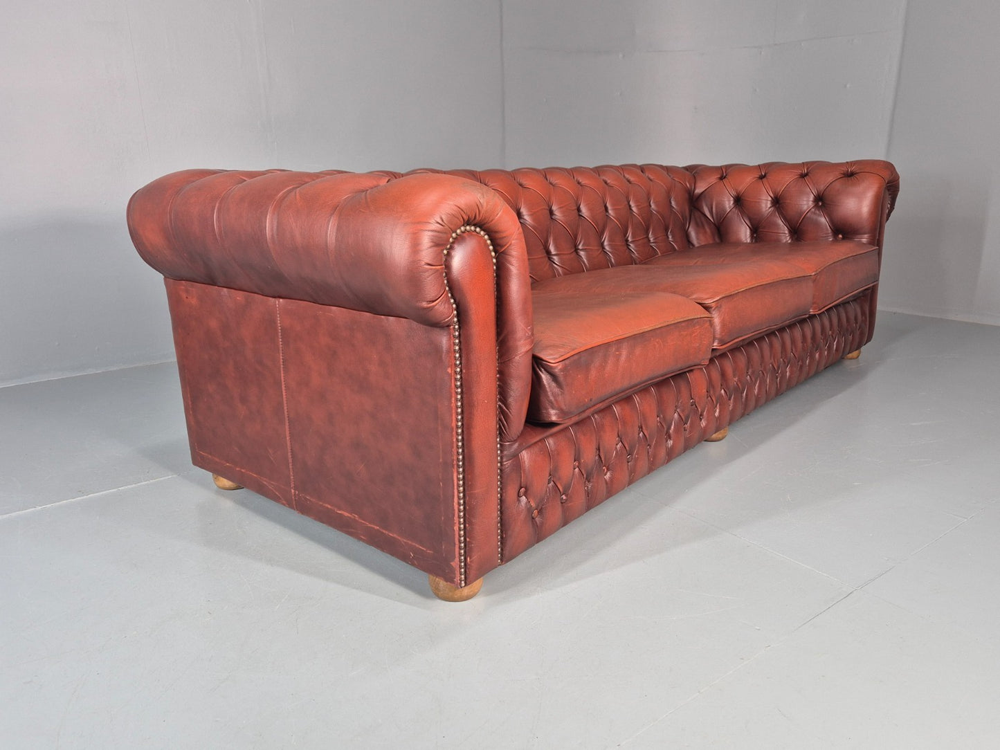 3 Seater Chesterfield Sofa Red Leather Studded Vintage EB11021 VCHE15