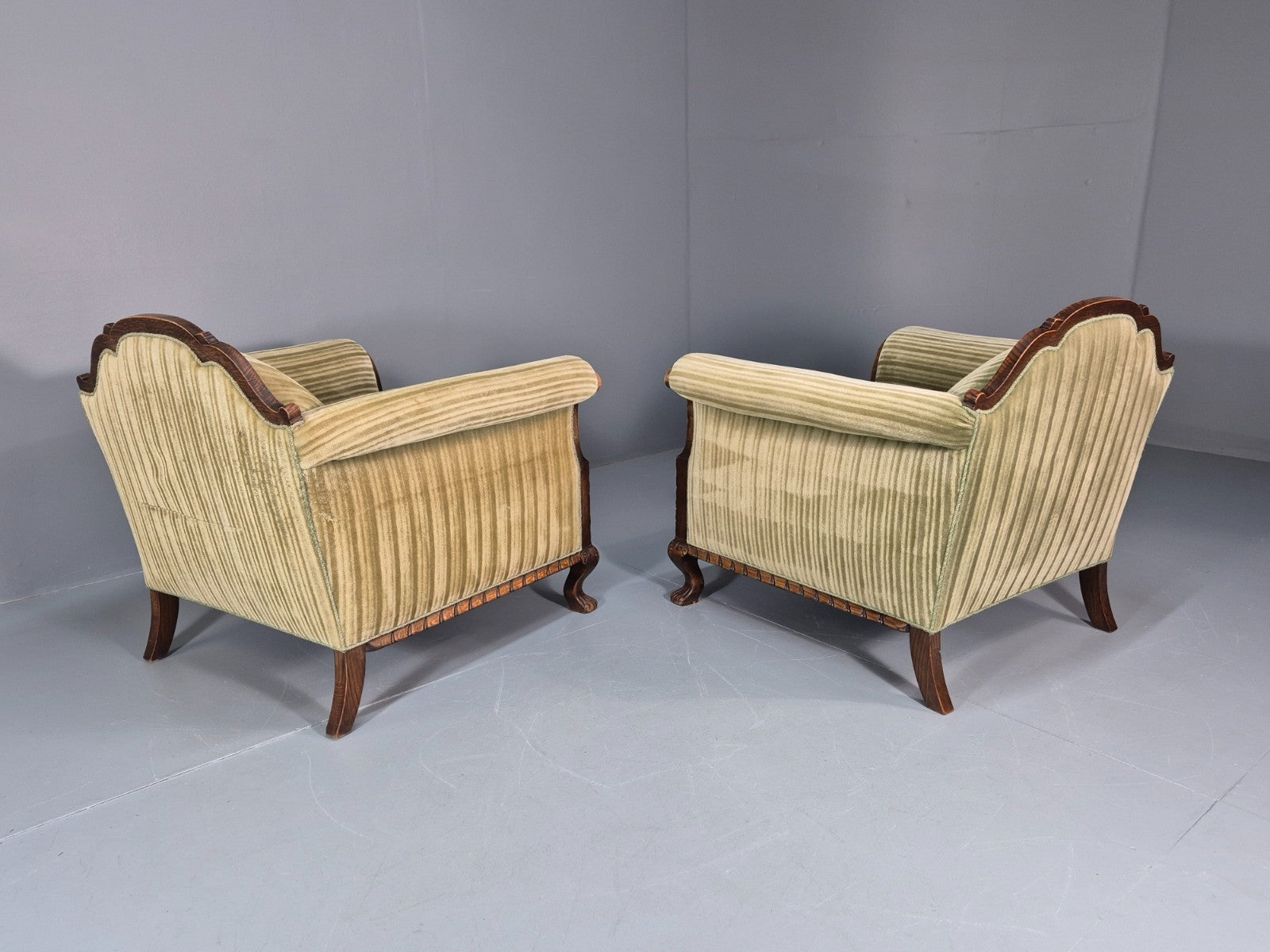 2 Antique Deep Lounge Chairs Oak Frame Green Corduroy 1900s  EB10758 VCAR13
