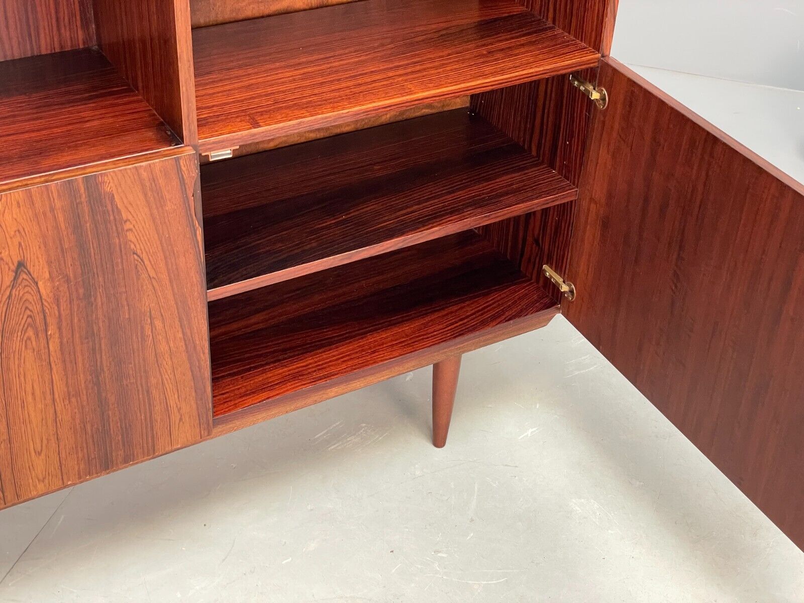 Vintage Danish Mid Century Large Adjustable Shelving Storage Unit EB8842 MWOO - UKDK FURNITURE