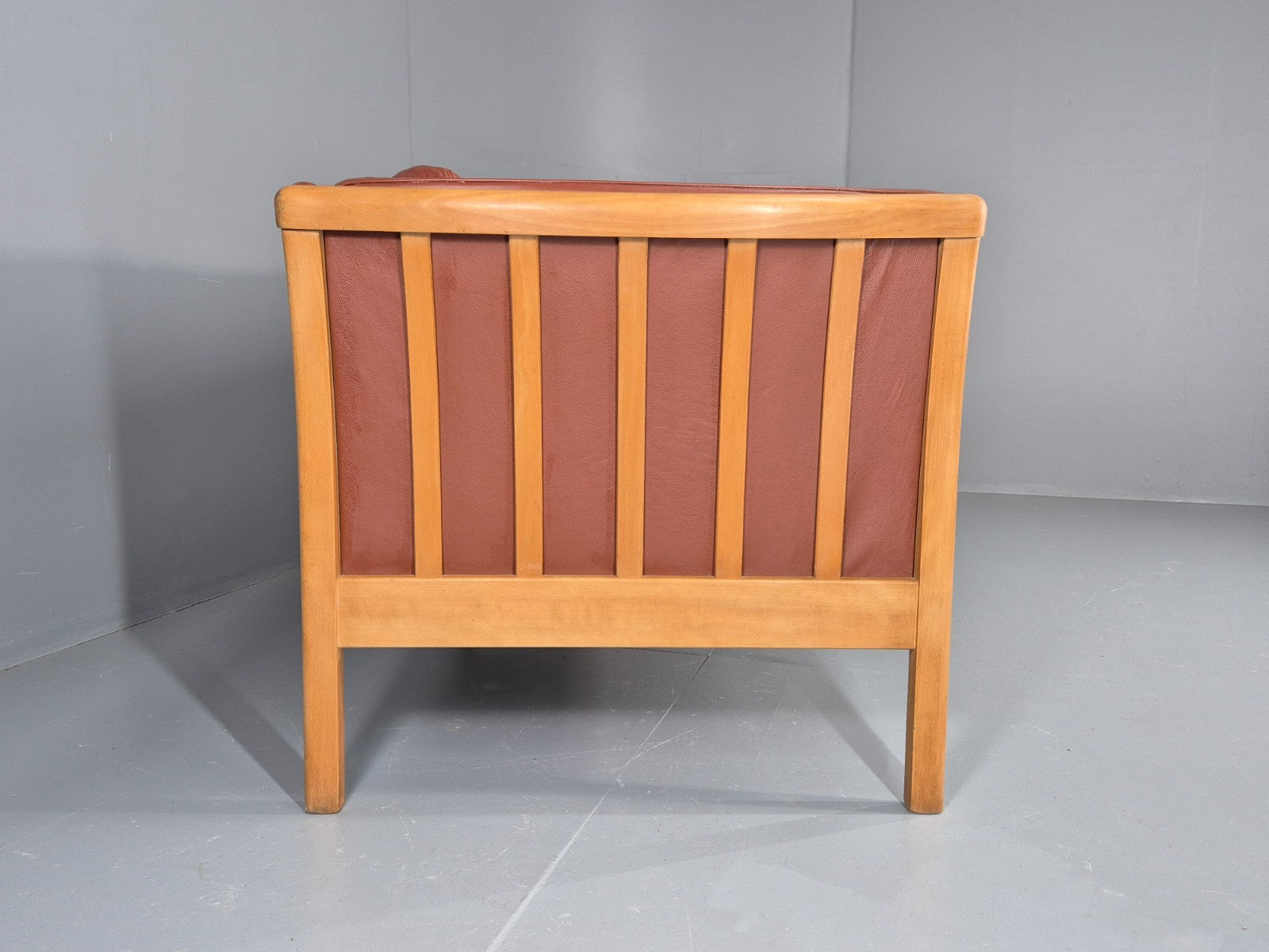 Vintage Stouby 2 Seat Sofa Reddy Brown Leather Beech Ends Retro EB10509 M2SS15