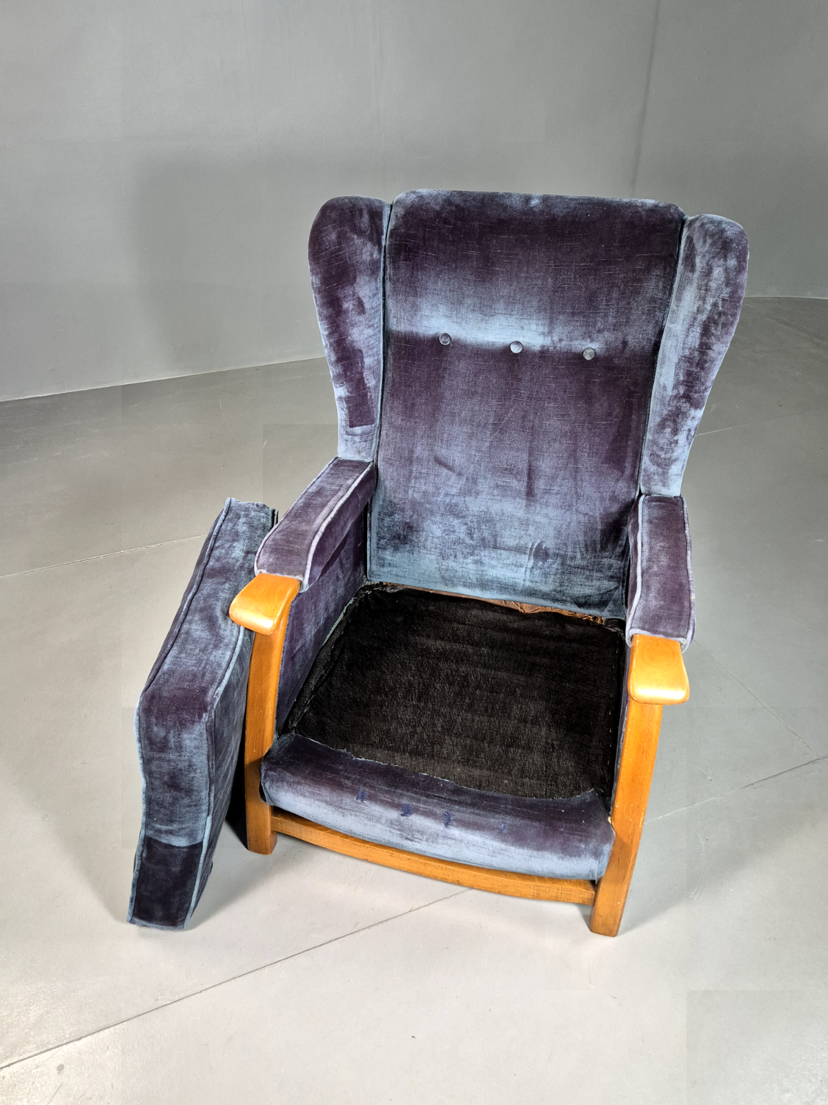 Vintage Lounge Wingback Chair Blue Velour Beech Frame 1950 Retro MCM EB7108 VCLO3