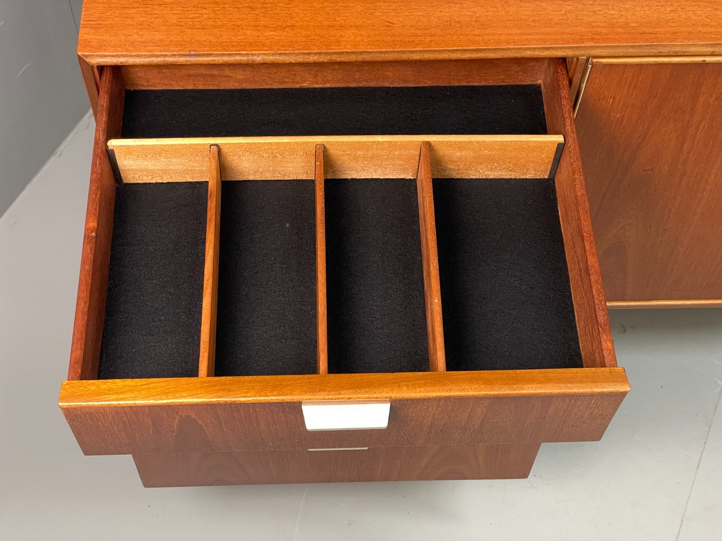 Vintage McIntosh Teak Sideboard 1960s Mid Century Drawers Shelving EB11507 MWOO11