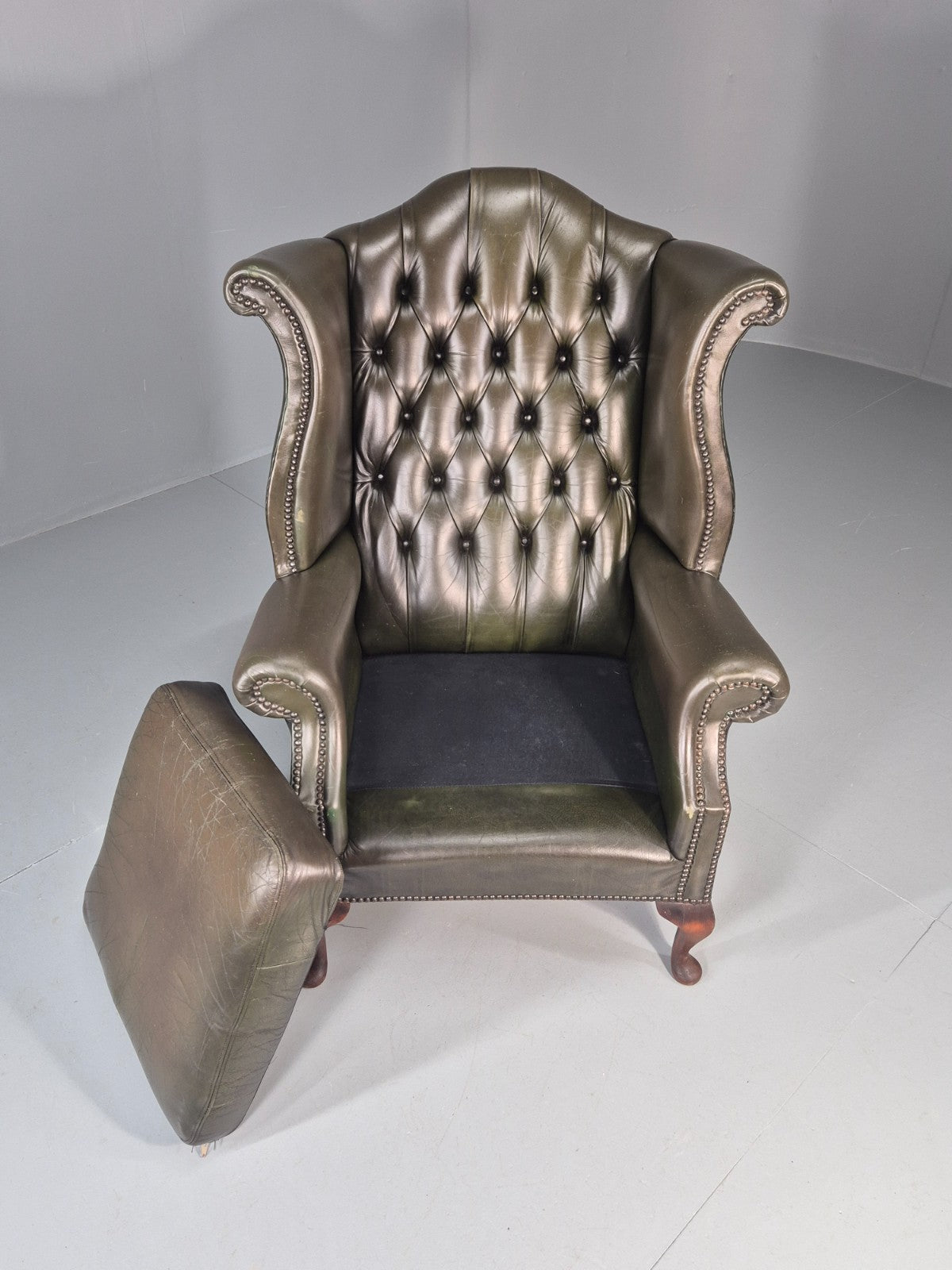 Vintage Wingback Leather Lounge Chair Queen Anne Style 1970s Retro EB11532 VLEA8