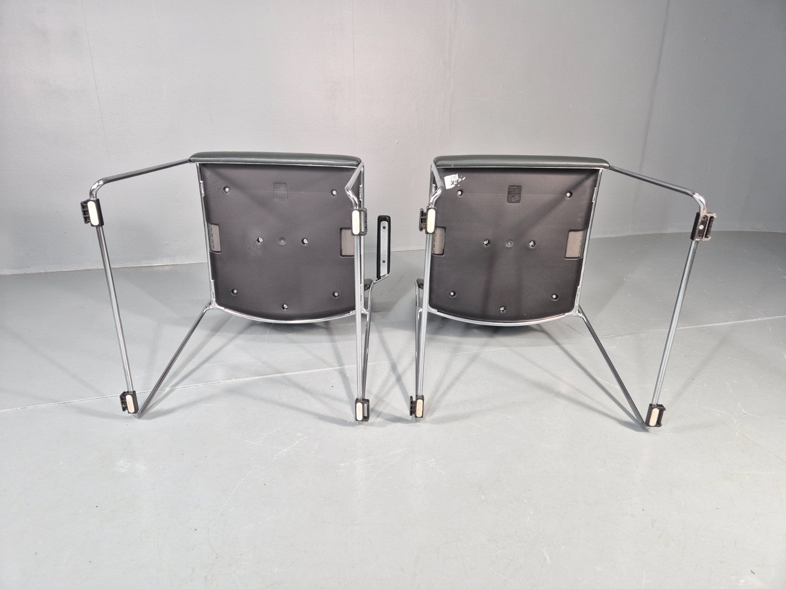 6 Leather Stacking Chairs Brunner Linos Dark Green Chrome Modern EB11734 MSTA14