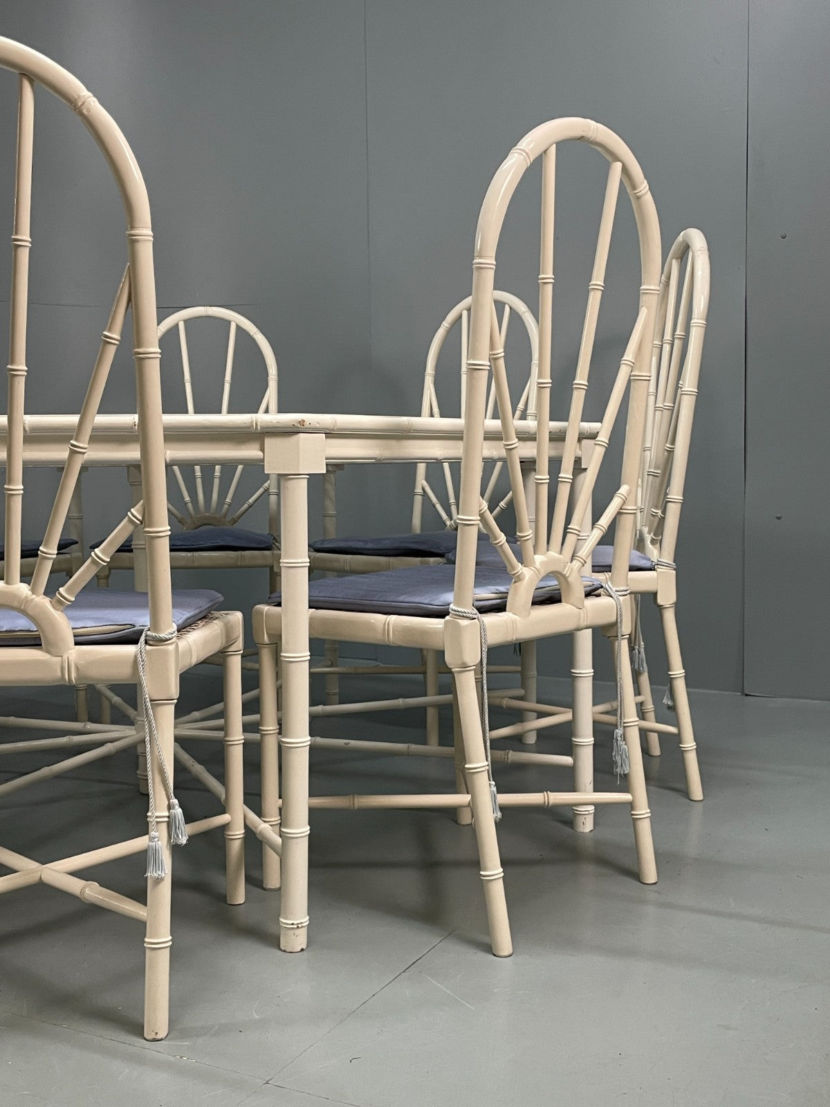 White Bamboo Dining Table & 8 Chairs Harrods 1950s Plantation Style EB11554 MWOO2