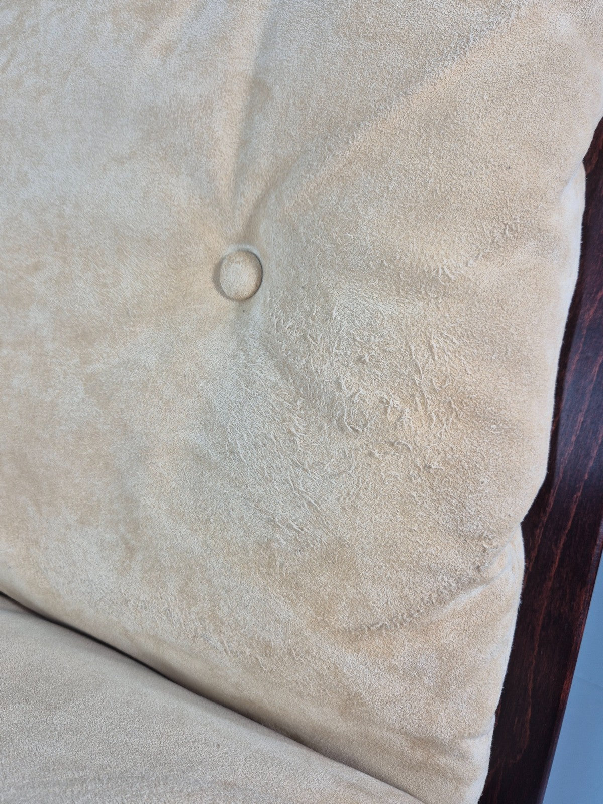 Vintage Mid Century Lounge Chair Faux Suede Upholstery REtro 1970s EB11299 MBEN10