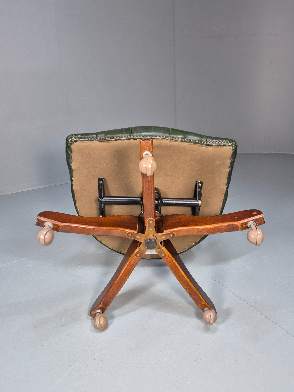 Captains Office Chair Green Leather Swivel and Tilt 1980s Retro EB10611 MSWI11