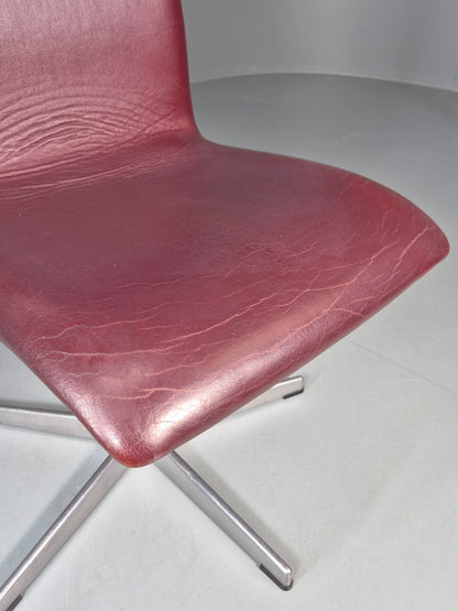 Vintage Fritz Hansen Oxford Chair Arne Jacobsen Design 2004 MCM EB11756 MSWI3