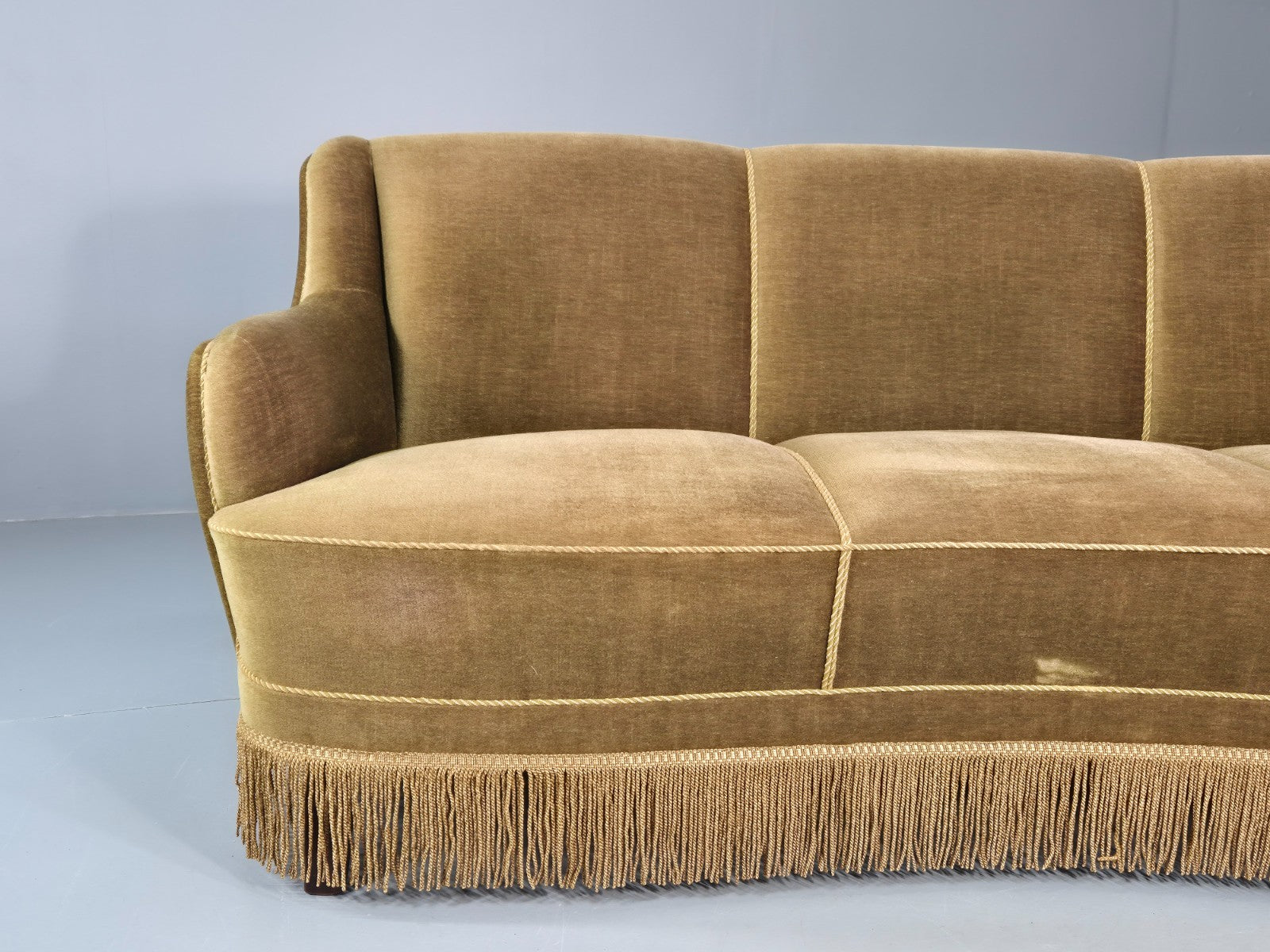 Vintage Danish  Banana Sofa Green Velour Tassels 1960s Retro MCM  EB10802 V3SS2