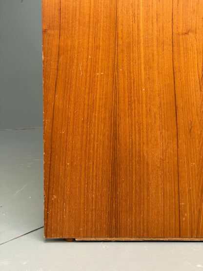 7845253