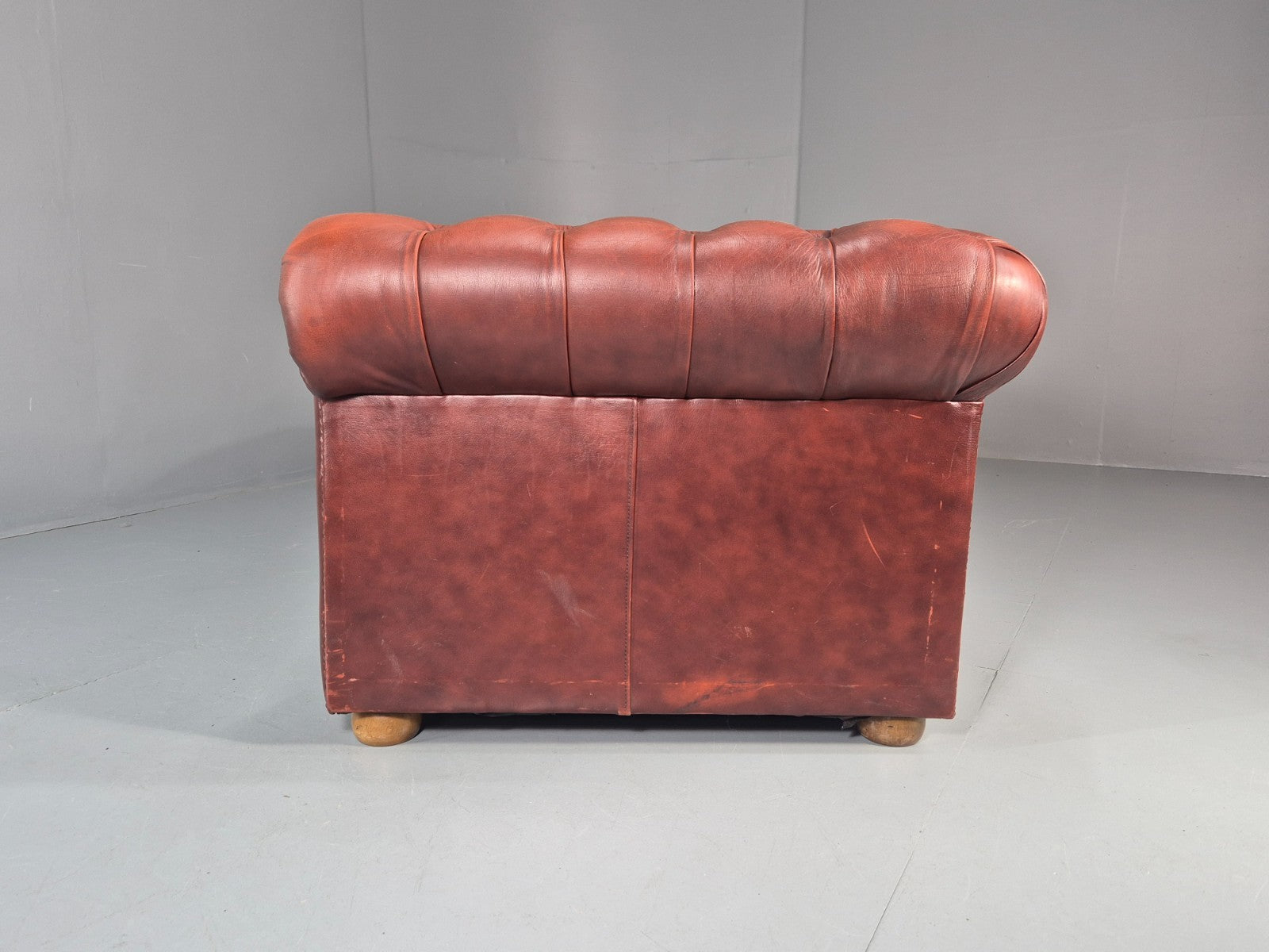 3 Seater Chesterfield Sofa Red Leather Studded Vintage EB11021 VCHE22