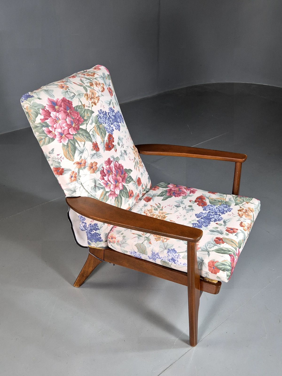 Vintage Lounge Chair Beech Frame Floral Parker Knoll Retro MCM 1960s EB7332 MNOR4