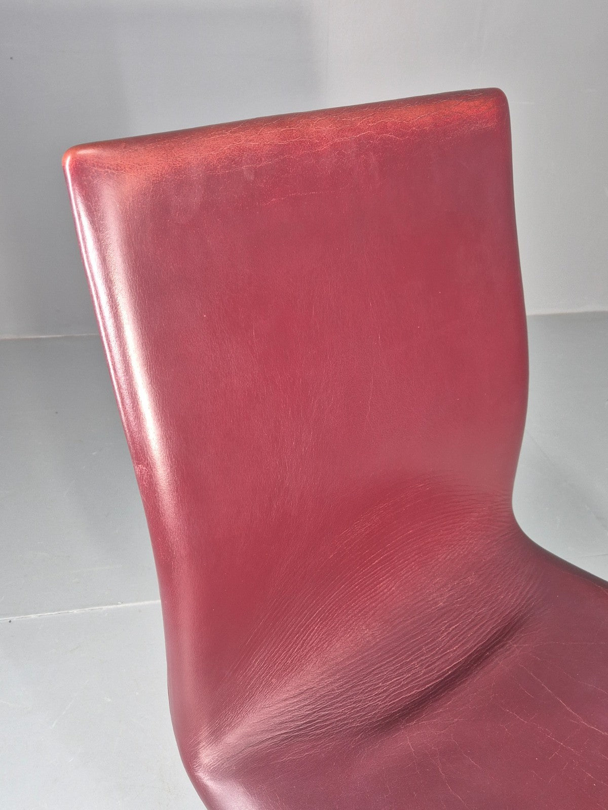 Vintage Fritz Hansen Oxford Chair Arne Jacobsen Design 2004 MCM EB11749 MSWI10