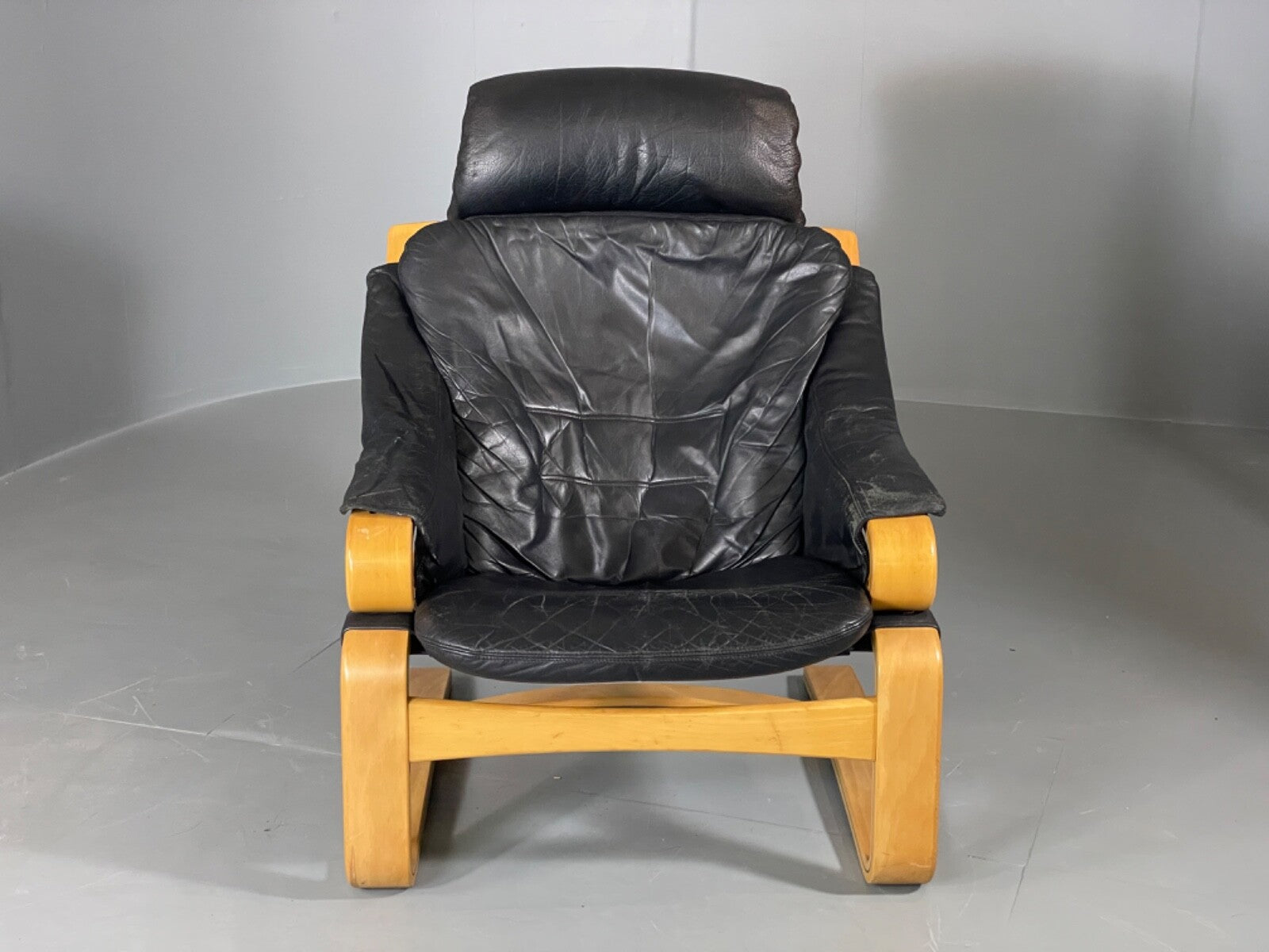 Vintage Danish Lounge Chair Black Leather Skippers Apollo Chair EB6121 MBEN1