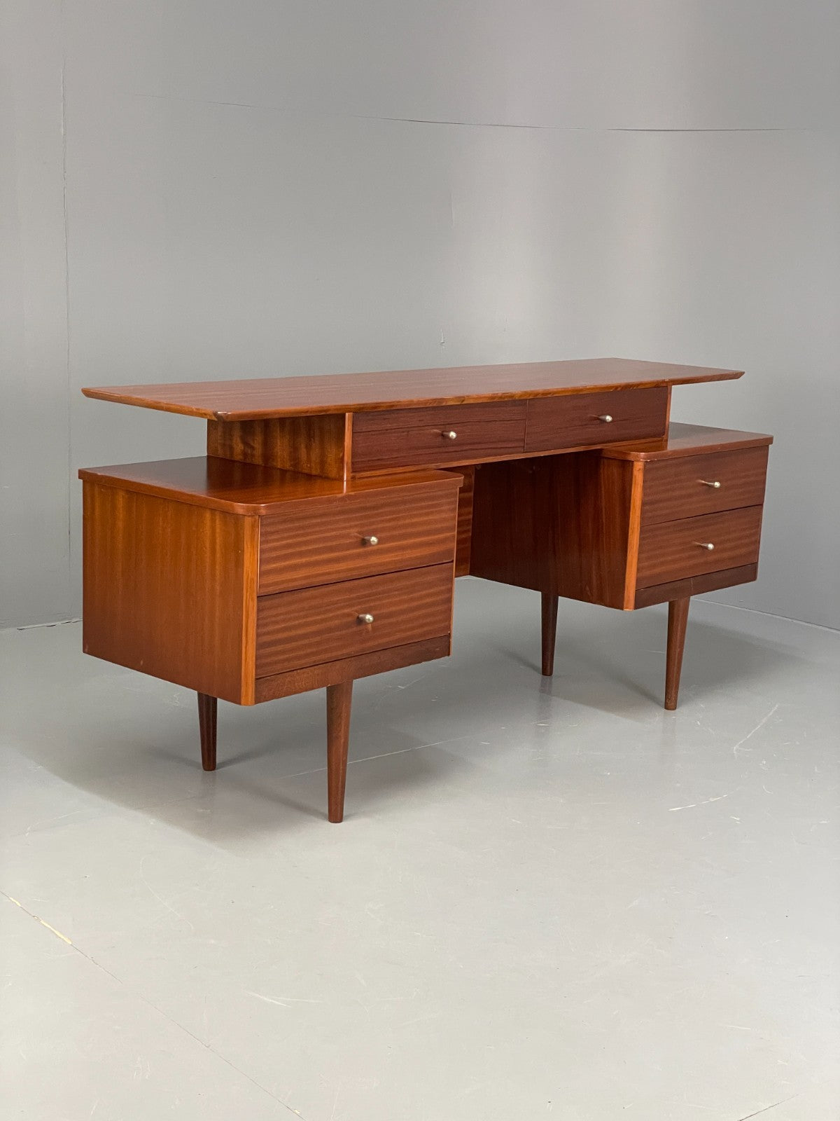 Vintage Austinsuite Teak Dresser 1950s TV Stand Austinsuite Retro EB11699 MWOO21