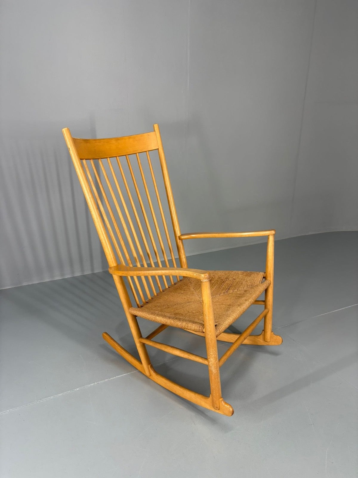 Mid Century Hans Wegner Rocking Chair J16 Frederica Stolefabrik EB10992 MNOR0