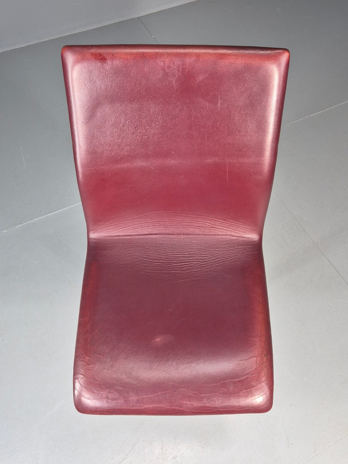 Vintage Fritz Hansen Oxford Chair Arne Jacobsen Design 2004 MCM EB11753 MSWI11