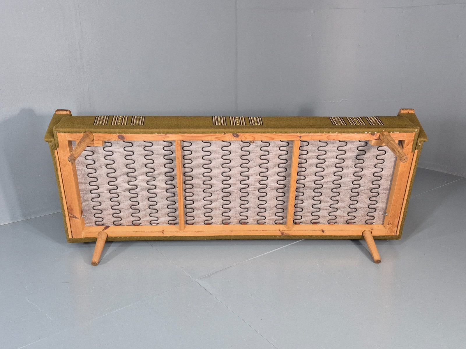 Vintage Three Seater Settee Danish Wool Oak Details 1970s Retro EB11359 M3SS7