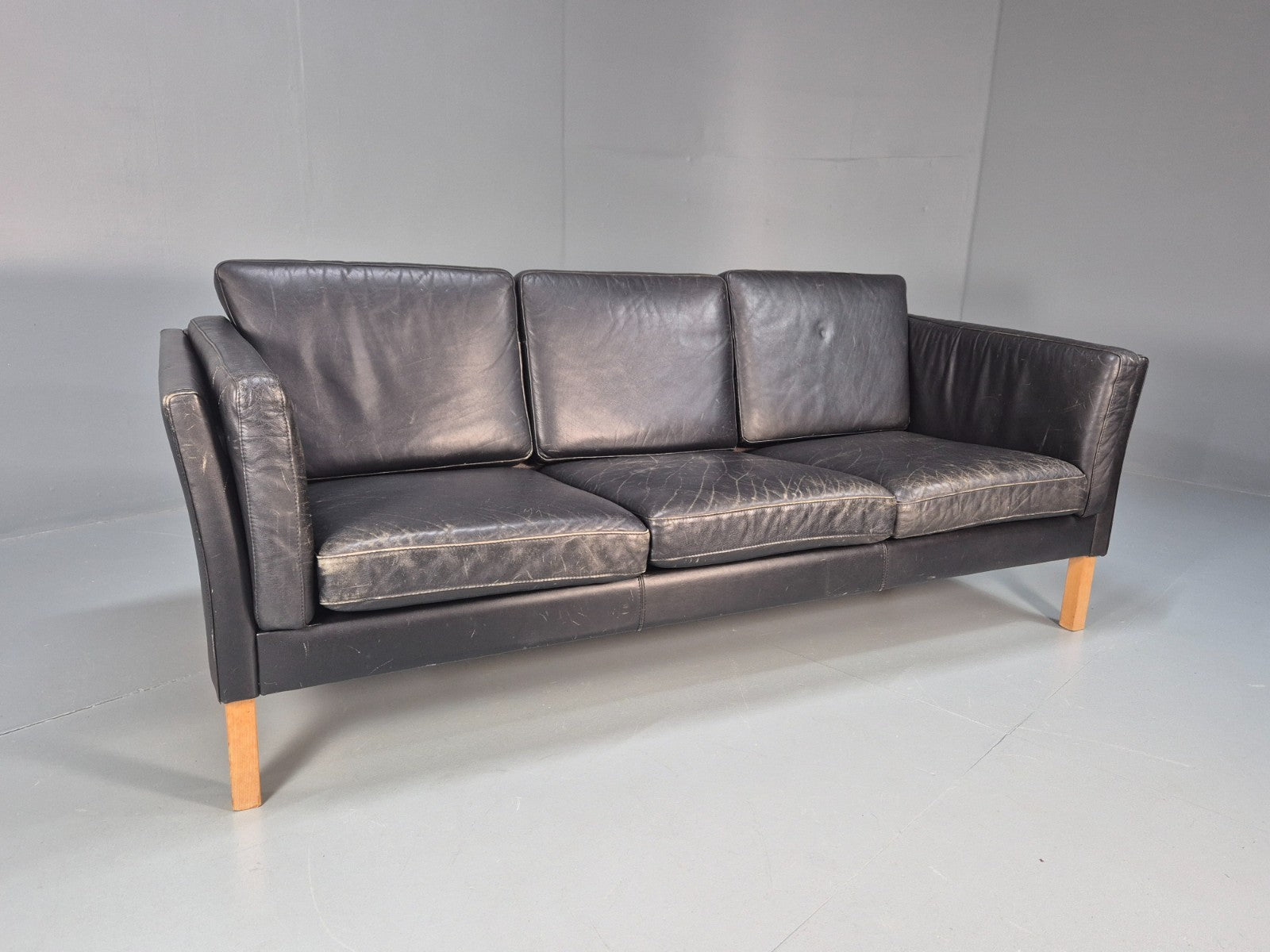 Vintage 3 Seat Sofa Danish Black Leather Mid Century Retro 1980s EB10073 M3SS0
