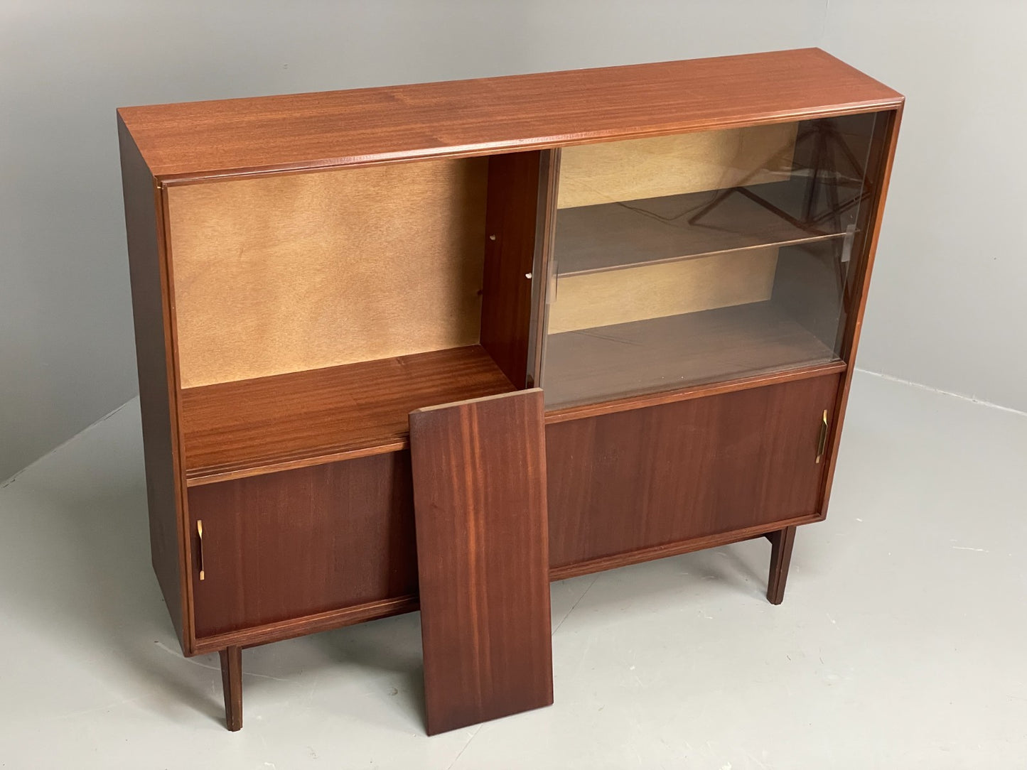 Vintage 1960s Glazed Cabinet Mid Century Beaver & Tapley Bookcase EB11536 MWOO13