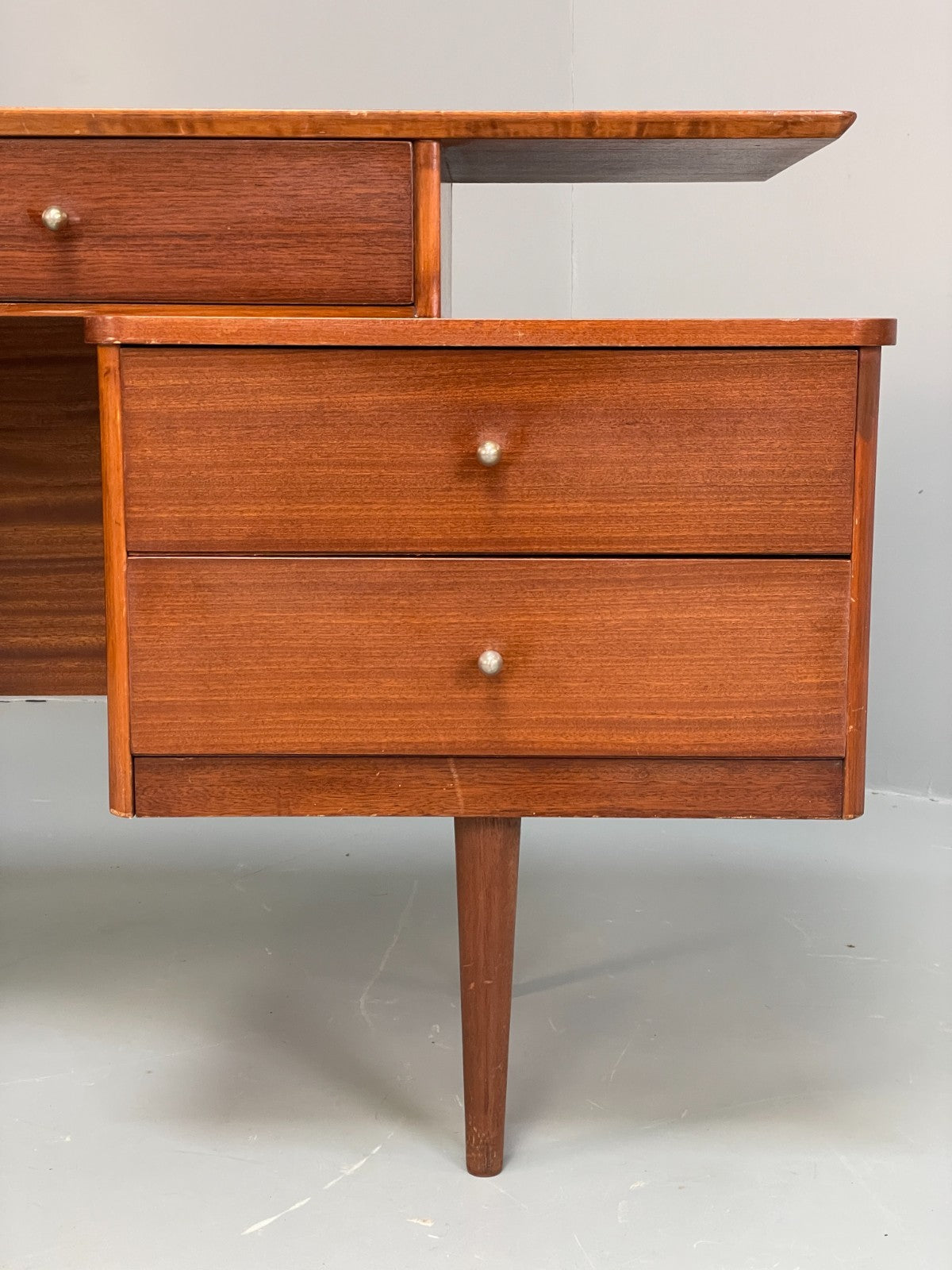 Vintage Austinsuite Teak Dresser 1950s TV Stand Austinsuite Retro EB11699 MWOO5