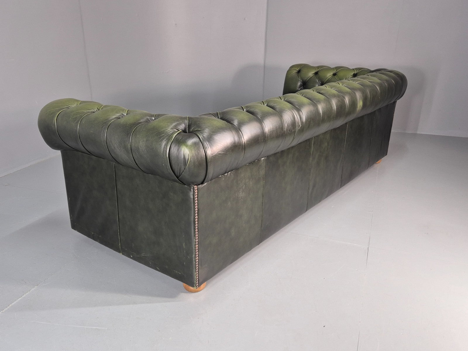 3 Seater Chesterfield Sofa Green Leather Studded Vintage EB11030 VCHE19