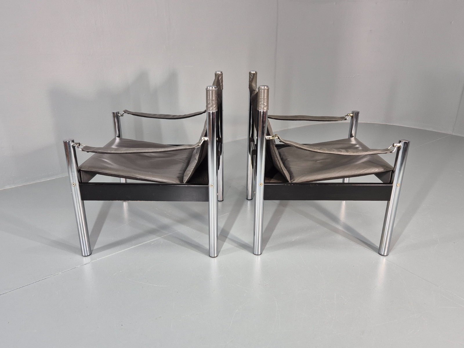 2 Vintage Leather and Chrome Lounge Chairs Safari by Borje Johanson EB11287 MNOR8