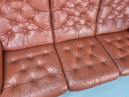 Vintage 3 seat Settee 1970s Retro Danish Red Tan Leather Buttoned EB10555 M3SS14