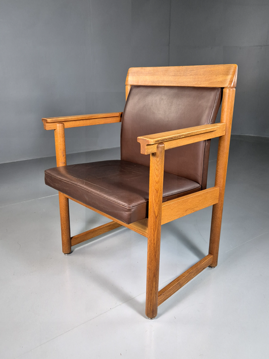 Vintage Scandinavian Elbow Chair Brown Leather Oak Frame Retro MCM EB7067 MNOR - UKDK FURNITURE