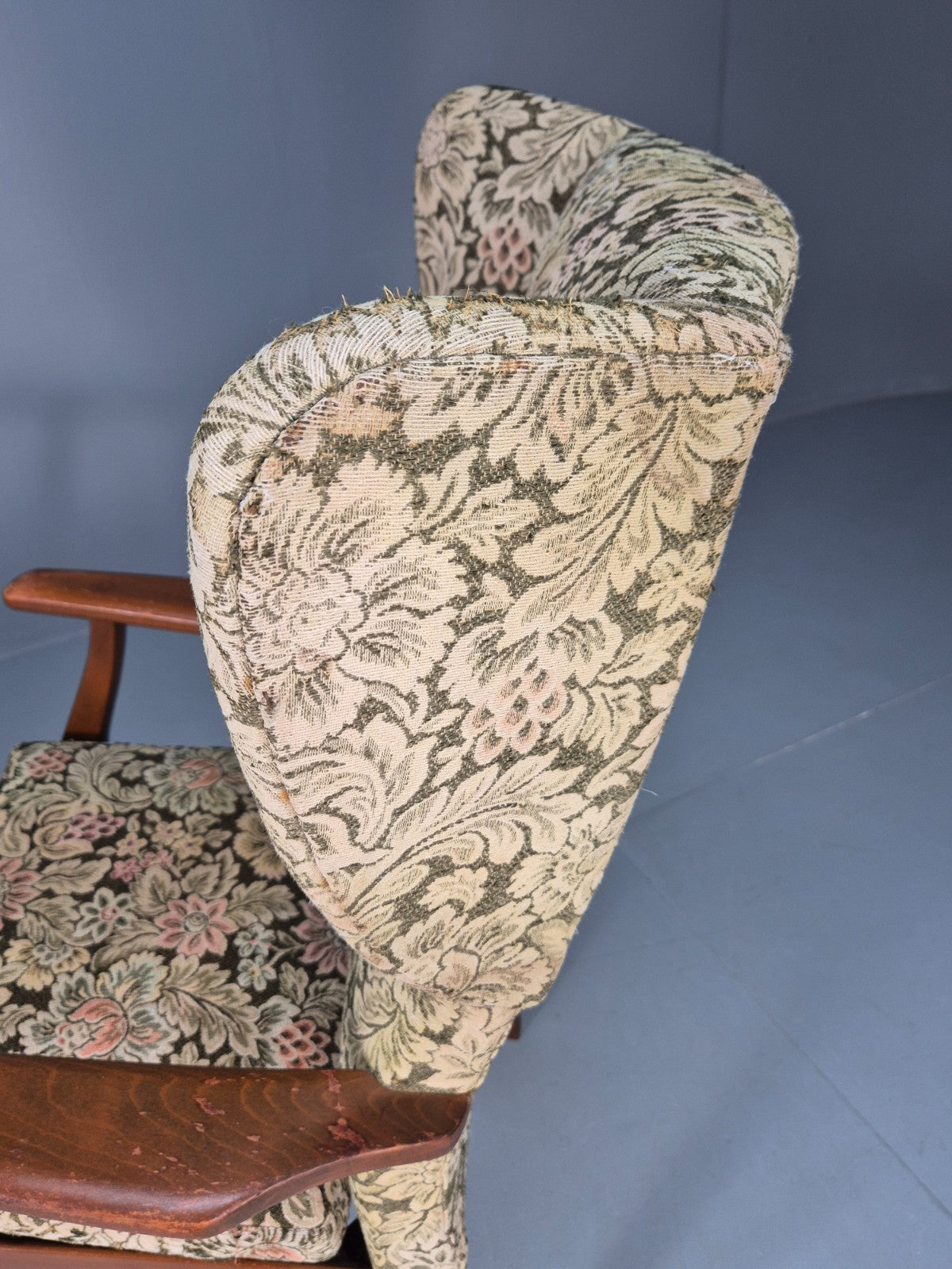 Vintage Parker Knoll Wingback Armchair 1960s Floral Print Retro EB10426 MNOR11