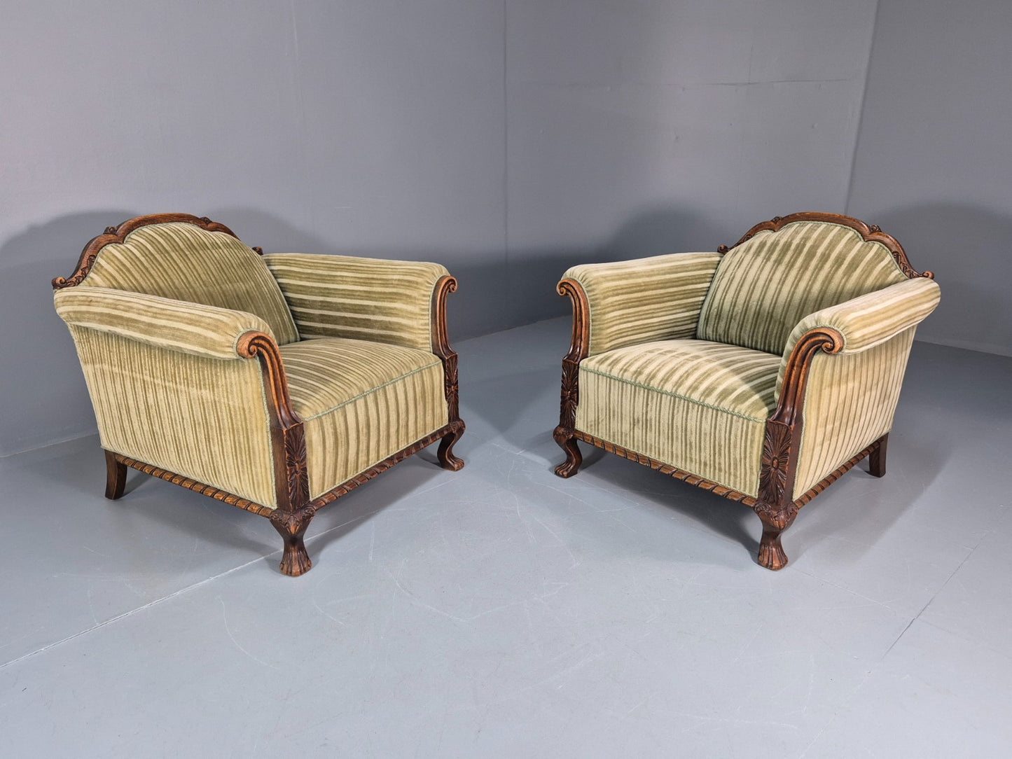 2 Antique Deep Lounge Chairs Oak Frame Green Corduroy 1900s  EB10758 VCAR16