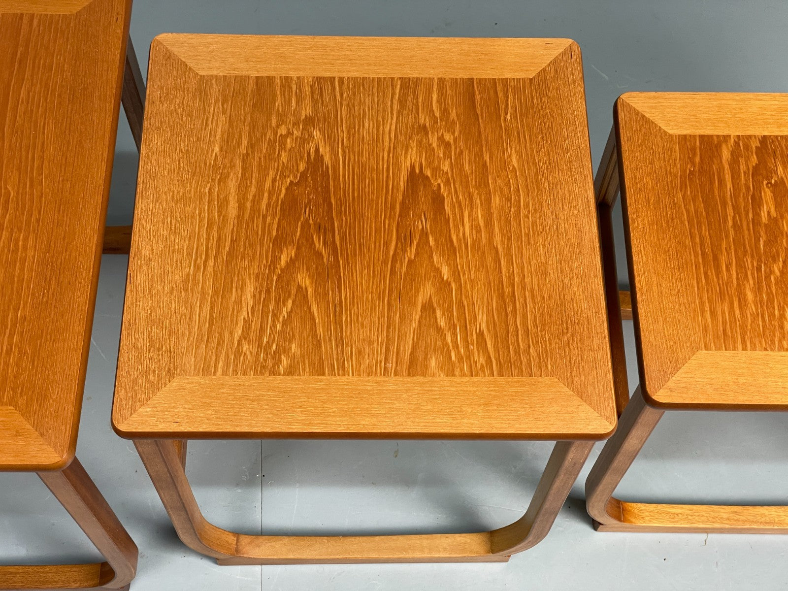 Vintage Nathan Side Tables 1980s Teak Nesting Set 3 Ply Frame EB11549 MWOO6