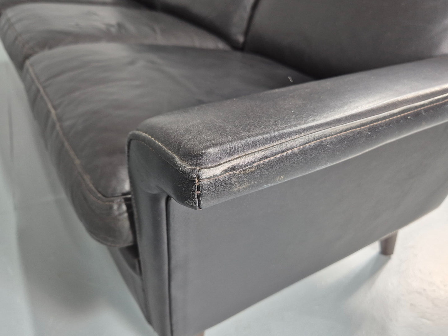 Vintage 1960s 3 Seat Sofa Danish Mid Century Design Black Leather EB10068 M3SS21