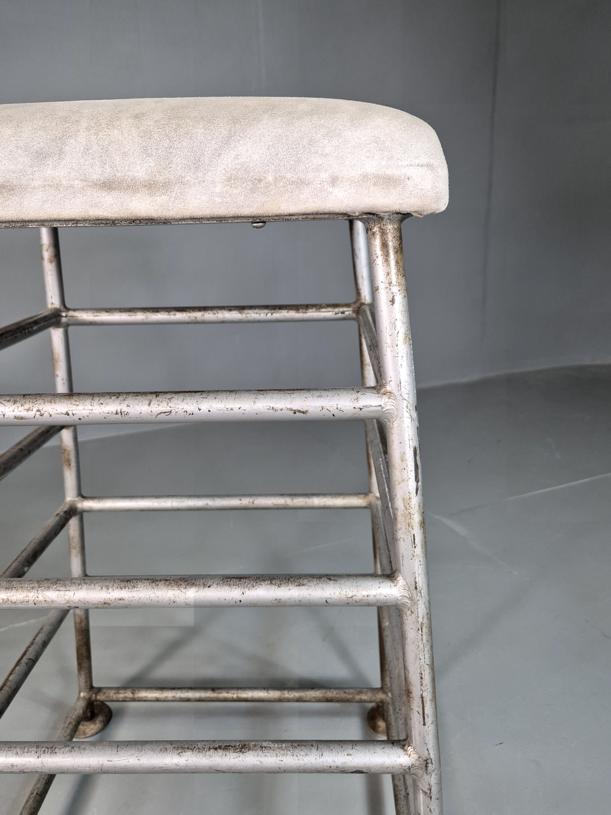 Vintage Gym High Stool Pommel Mid Twentieth Century EB7378 MFOO8