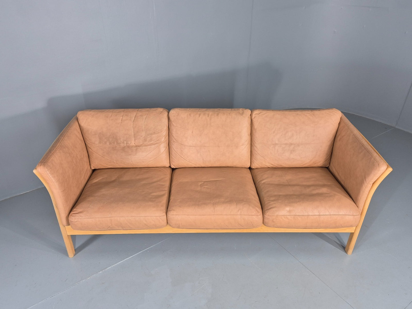Vintage 3 Seater Sofa Danish Light Tan Leather Beech Skalma  Retro EB11914 M3SS4