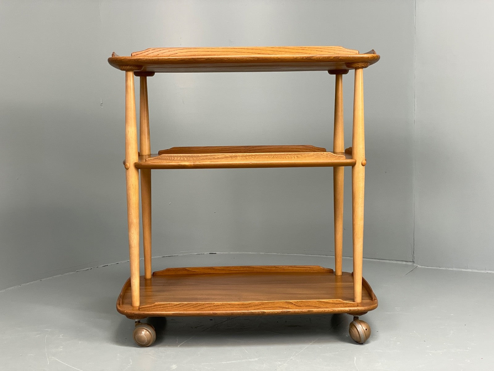 Vintage Ercol Serving Trolley Elm & Beech Mid Tone On Castors Solid EB11055 MWOO1