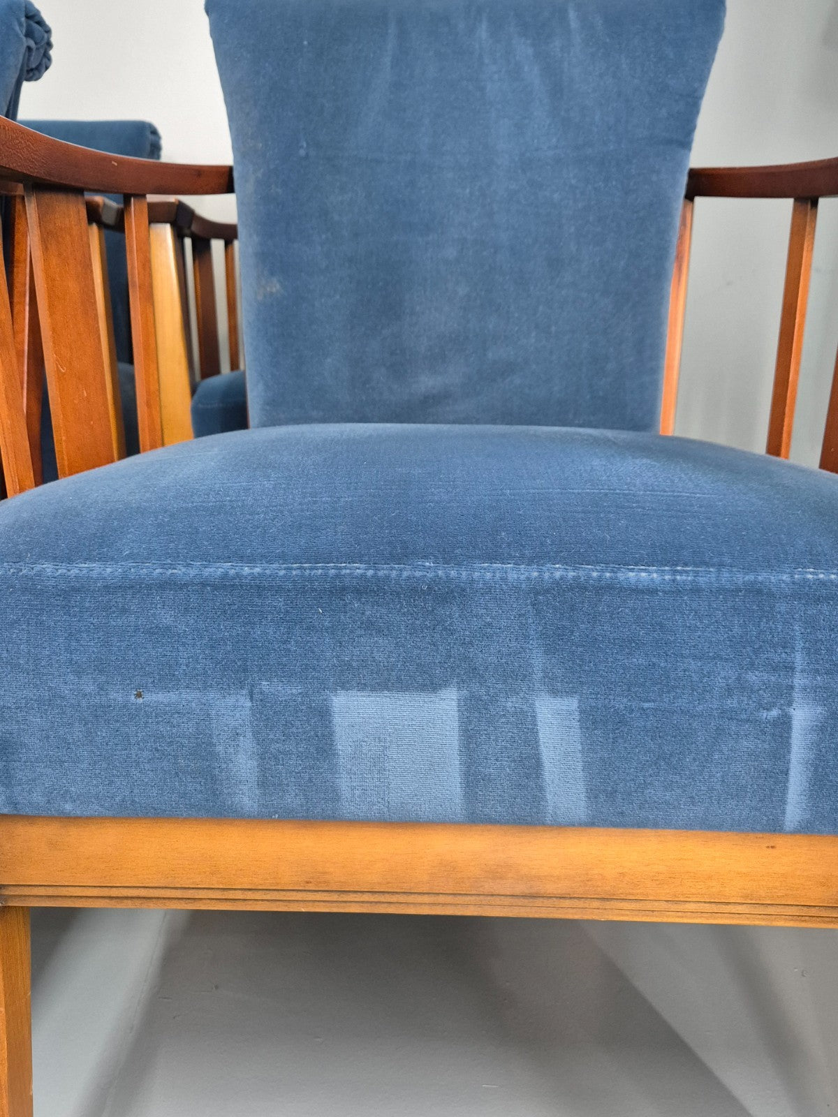 6 Art Deco Style Elbow Chairs Scandinavian Modern Blue Velvet   EB10935 VDIN16